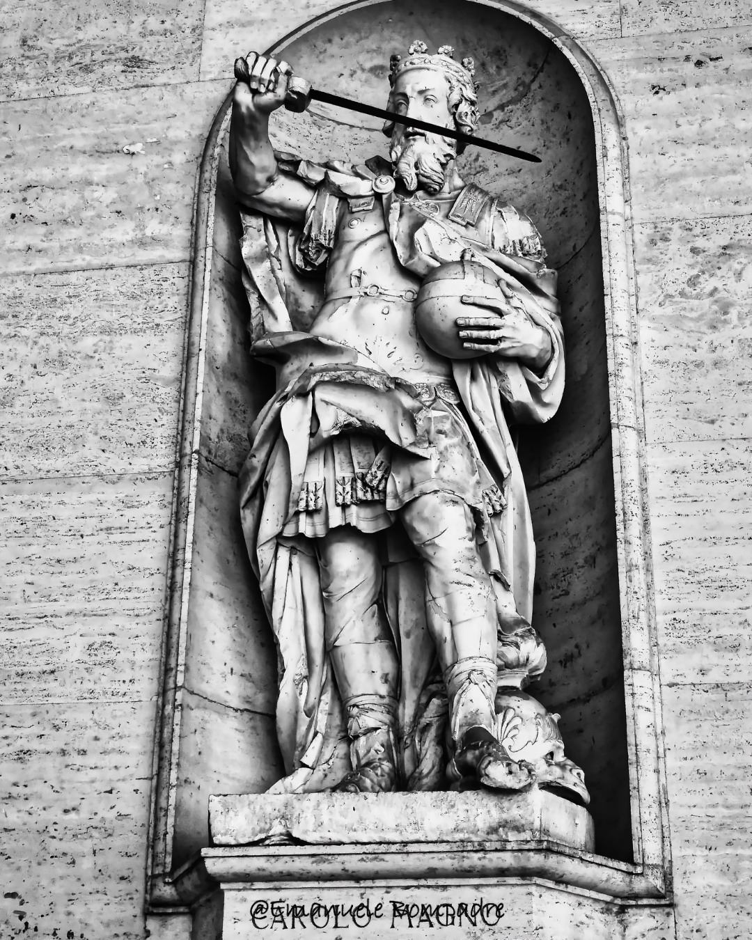 Carlo Magno a Montecassino, tu lo sapevi che c’è una sua statua nell’Abbazia?