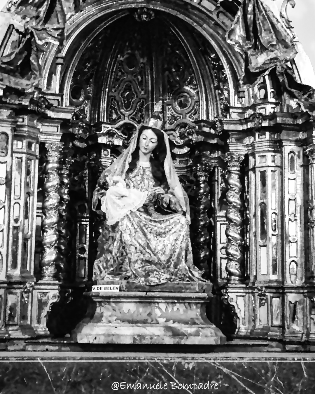 La Virgen de Belén nella Cattedrale di Granada: un viaggio tra fede e arte