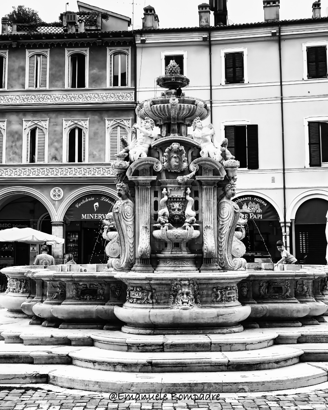 Cesena e la sua piazza del popolo: dove la storia incontra l’armonia